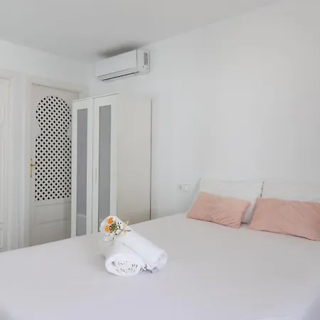 Pacifico Shared Pool Special Place