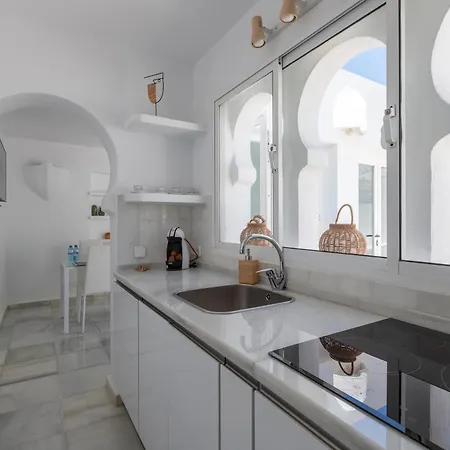 Pacifico Shared Pool Special Place 아파트